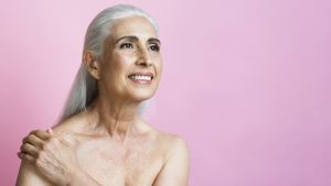 Décolleté et cou : traitements anti vieillissement